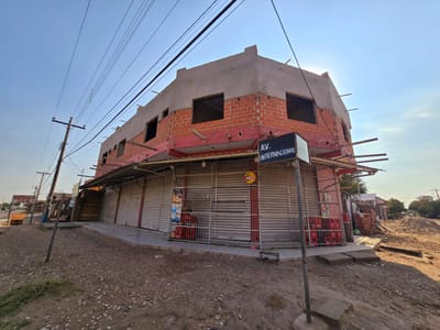 Inmueble # 301 CASA COMERCIAL EN VENTA SOBRE 9NO ANILLO