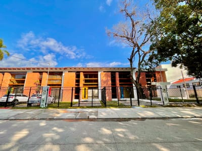 CASA EN VENTA ZONA OESTE