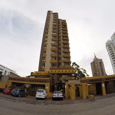 DPTO DE LUJO EN VENTA, TORRE LIBERTAD, 2DO ANILLO (ZONA LA SALLE)
