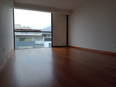 Departamento en Venta en Valle Hermoso, Surco