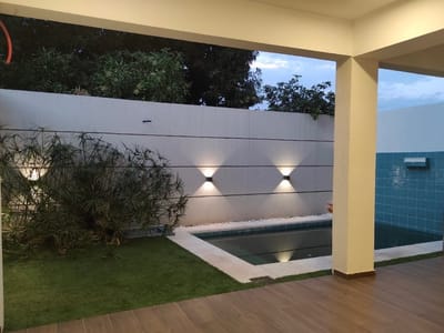 VENTA TRIPLEX ZONA AV MEDICOS DEL CHACO!!! LAMBARE!
