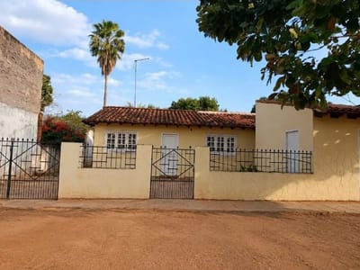 VENDO CASA EN BARRIO ANAHI - SAN LORENZO