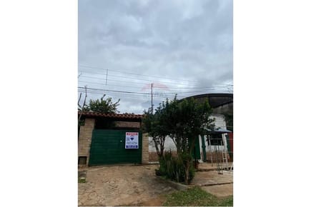 Vendo Casa en Fernando de la Mora