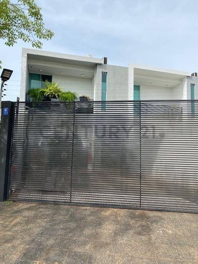 Vendo Hermoso Duplex en Fdo de la Mora - Zona Norte