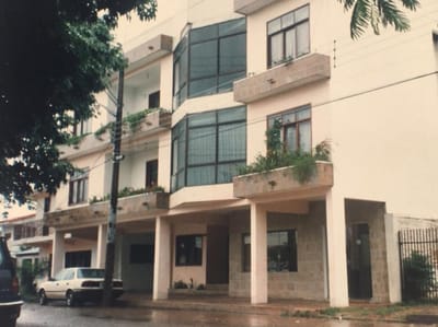 Se alquila hermoso departamento de 120mts cuadrados, en el centro de la ciudad. 