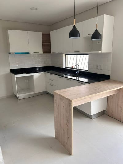 VENTA DE DUPLEX MARIANO ROQUE ALONSO 
