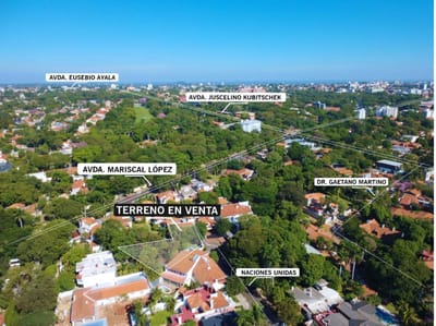 ¡EN VENTA! Residencia exclusiva. Barrio El Dorado- Mburuvicharóga