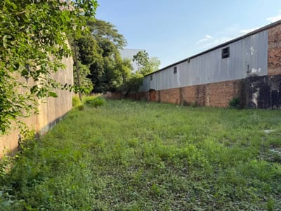 Terreno 860 m² en eje corporativo | Ycuá Satí