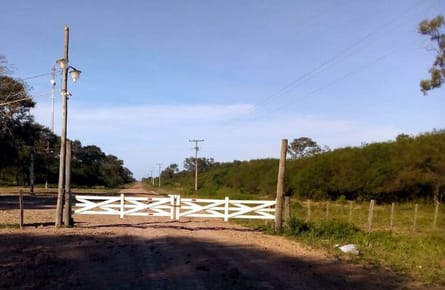 VENDO ESTANCIA PARA ACTIVIDAD GANADERA