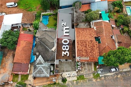 VENDO CASA A REFACCIONAR O DEMOLER EN RECOLETA