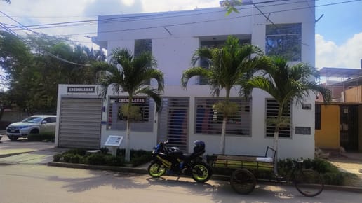 Casa En Venta - Urb. La Alborada - Piura