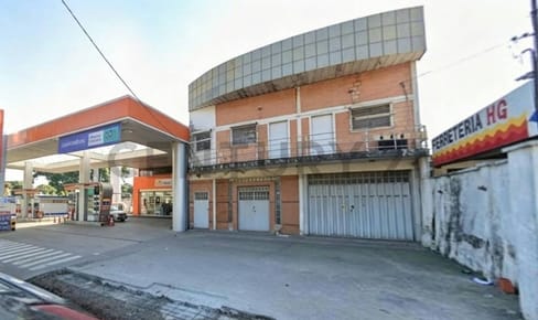 Vendo propiedad sobre Avenida Artigas y Candelaria