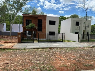 EN VENTA AMPLIA CASA A ESTRENAR EN BARRIO PARAISO, LUQUE
