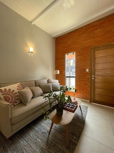 VENDO CASA EN VILLA ELISA DE DOS HABITACIONES A ESTRENAR
