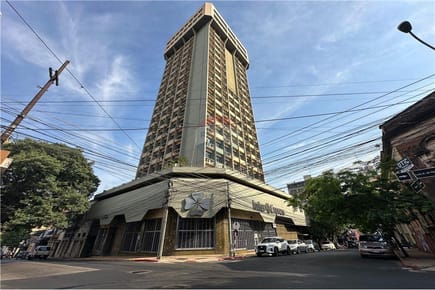 Alquilo Oficina con vista en Edificio Corporativo - Centro Asunción