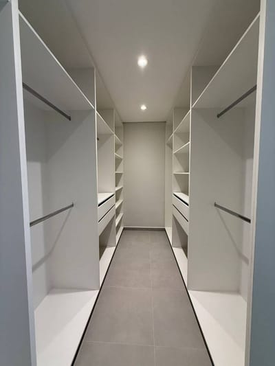 En venta hermoso duplex en condominio en Luque