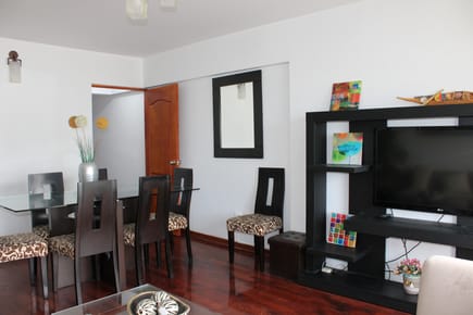 Duplex totalmente amoblado en Miraflores 