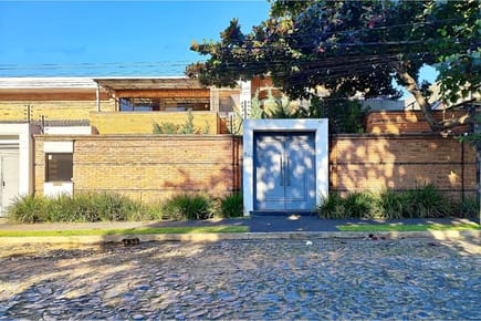 VENDO CASA RESIDENCIAL BARRIO MARISCAL ESTIGARRIBIA 