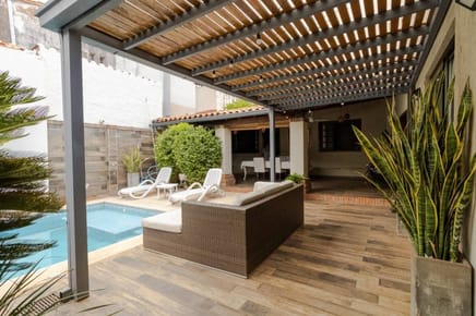 En venta: CASA EN ASUNCION BARRIO PETTIROSI