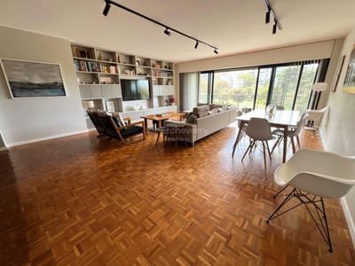 Venta departamento frente al Parque Villa Biarritz 3 dormitorios servicio y garaje reciclado para en