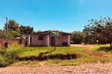 EN VENTA!!! CASA EN PEDRO JUAN CABALLERO/ AMAMBAY