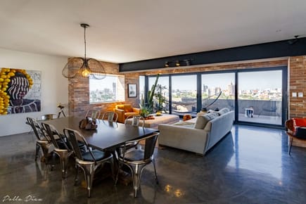 DUPLEX EN VENTA EN EDIFICIO SUANT