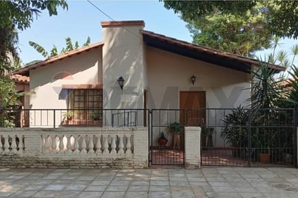 CASA EN VENTA EN LUQUE