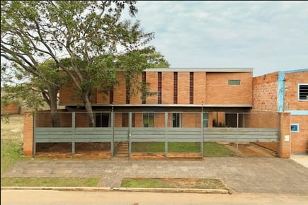 Vendo Hermosa Casa en Luque Laurelty 