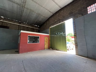 Alquilo Deposito - Tinglado En Fernando Zona Abasto