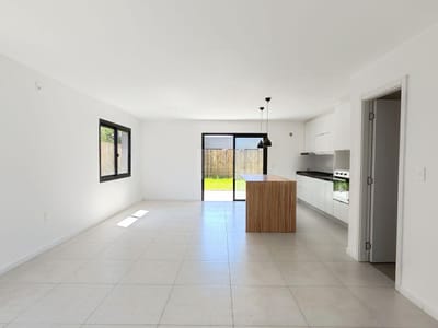 Casa de 3 dormitorios en Ciudad de la Costa - Shangrilá