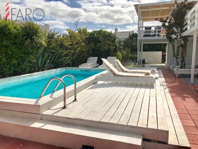 Casa en La Barra 4 dormitorios con piscina, parrillero y cochera