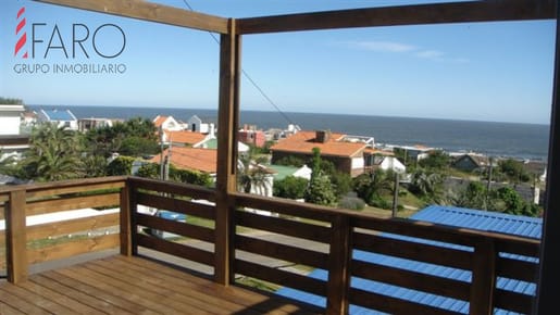 Apartamento en La Barra 3 dormitorios con cochera