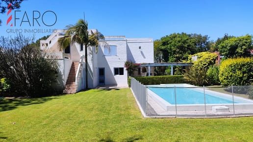 Casa Rincón del Indio 5 dormitorios piscina garage