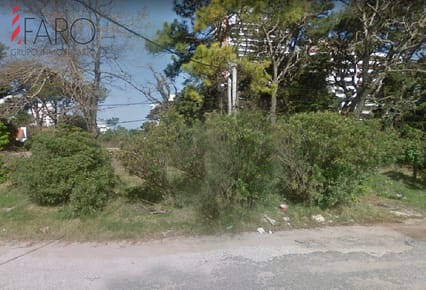 Terreno en Brava apto para Torre de 15 pisos 2870 m2