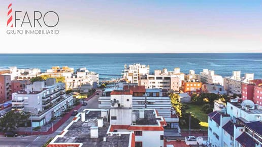 Apartamento en piso alto con hermosas vistas se alquila