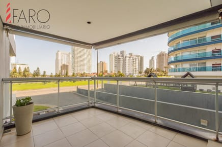 Venta apartamento 3 dormitorios Punta del Este