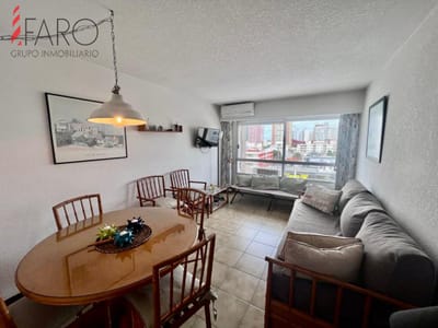 Departamento en edificio de categoría, consulte