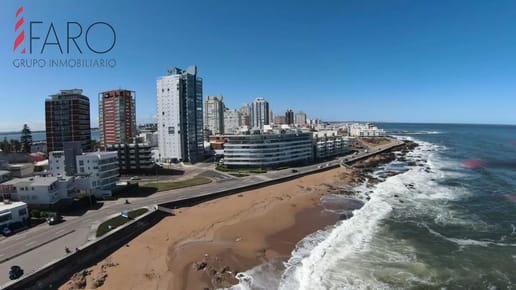 Vende impecable departamento, comodo e iluminado de 3 dormitorios en Peninsula..