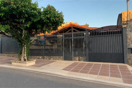 CASA RESIDENCIAL EN BO JARA