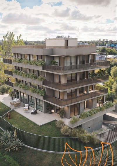 Venta Apartamento 3 dormitorios con jardín y cochera en Carrasco Norte