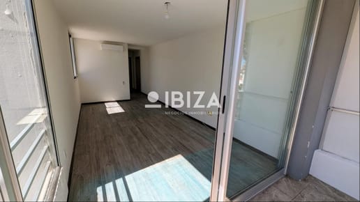 Alquiler Malvin 1 dormitorio con terraza y garaje. A metros de la Rambla