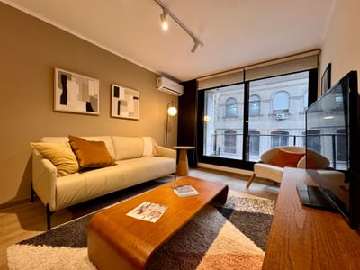 Venta de apartamento de 1 dormitorio al frente en CN 1722, Cordón