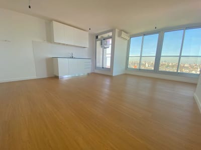 Venta apartamento de 2 dormitorios con renta en Estrellas del Sur T 25