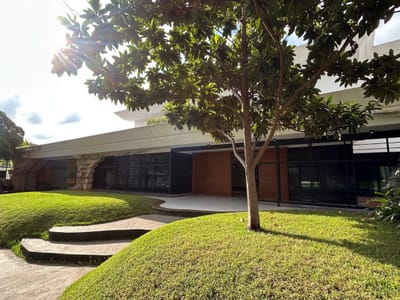 VENTA DE CASA DE ALTA GAMA EN ASUNCION 