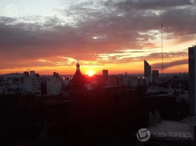 Apartamento - Cordón - Lindo, Al Frente, Amplio, Vista Despejada, G.c: $ 20.000