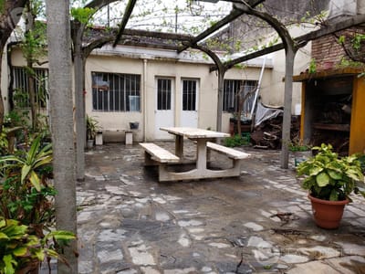 Casa Amplia, Dos Patios, Azotea, Parrillero, Con Renta