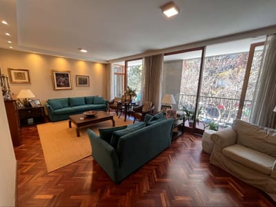 Venta Apartamento 3 Dormitorios y garaje Villa Biarritz