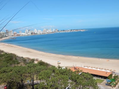 Espectacular planta, reciclada con materiales de primera calidad!!! cuenta 180 m2.