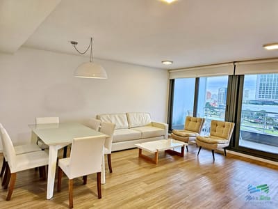 APARTAMENTO EN VENTA, 2 DORMITORIOS EN SUITE, PUNTA DEL ESTE. EN EDIFICIO CON SERVICIOS