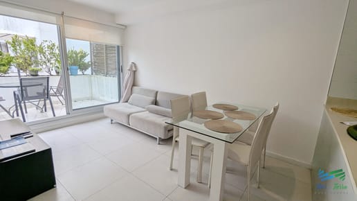 En venta apartamento 1 dormitorio con piscina en Peninsula, Punta del Este